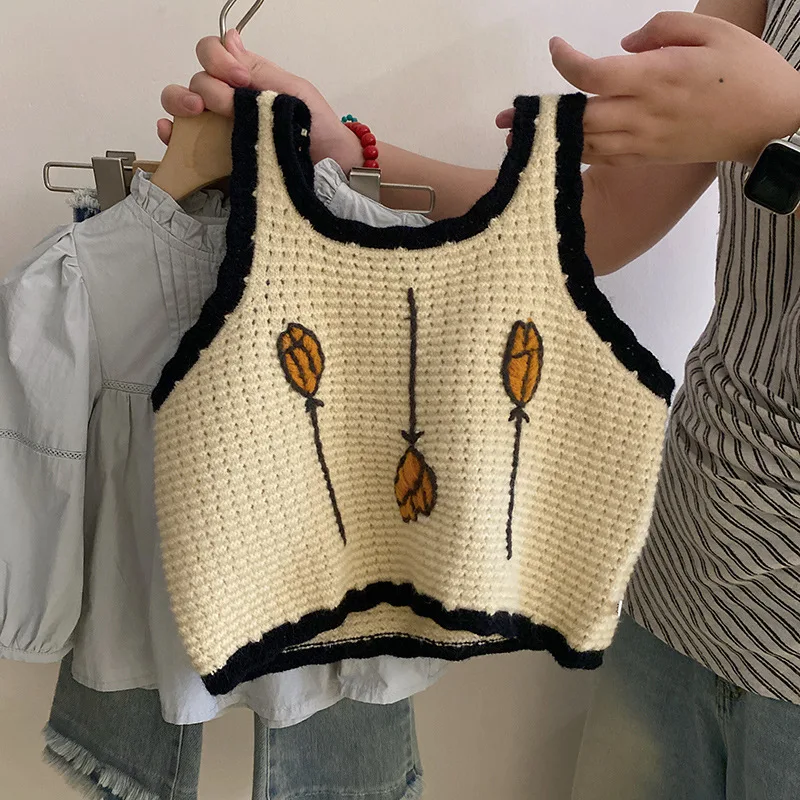 Жилет на бретельках рубашка штаны джинсы корейский стиль для девушек с цветами