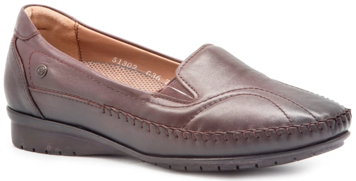 

Женские туфли из натуральной коровьей кожи, на гибкой подошве