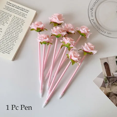 Пластиковая шариковая ручка с цветочным принтом