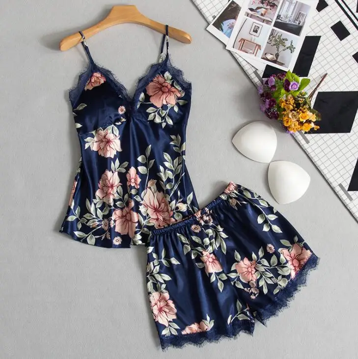 

Wholesale high quality satin floral printing sexy pajamas set top and shorts