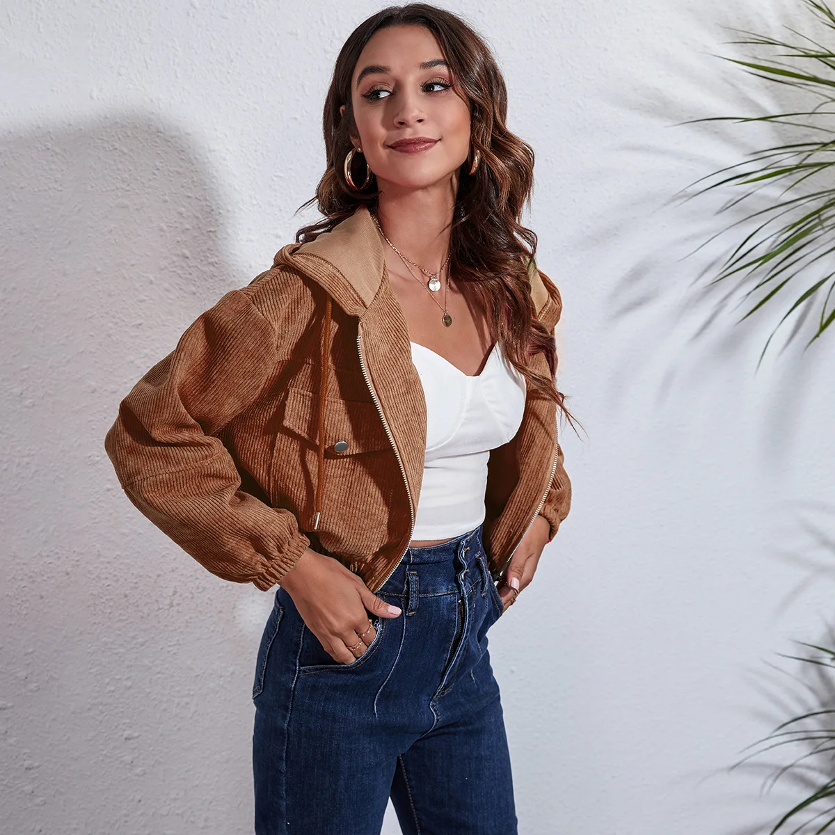 

Популярная Вельветовая куртка с капюшоном, Женская осенне-зимняя свободная короткая куртка с длинным рукавом и плечами, Женское пальто, 2023