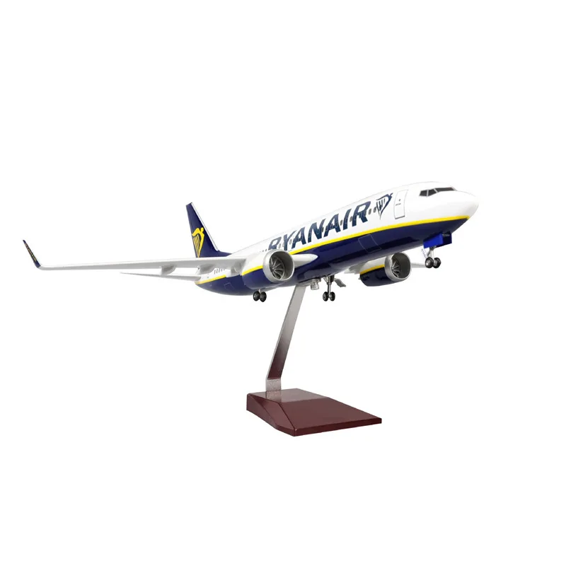 Модель самолета Ryanair BY737 со светодиодной подсветкой и колесами, статическая имитация самолета, настольное украшение для авиационных коллекционеров (art.: 3920d82ea7bbf) - 3920d82ea7bbf