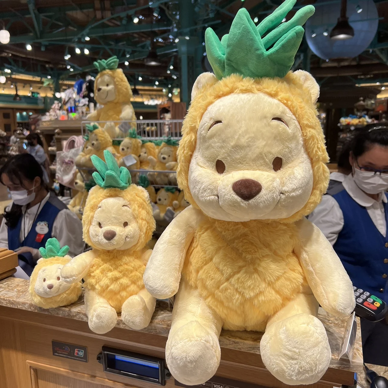 

Shanghai Disney Genuine Plush Doll Toy Pineapple Pooh Winnie the Pooh Cartoon Cute Plush Doll Keychain Doll Toy