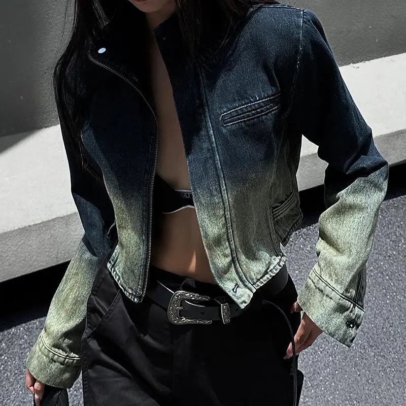 Джинсовая куртка градиентная в американском ретро стиле потертая женская