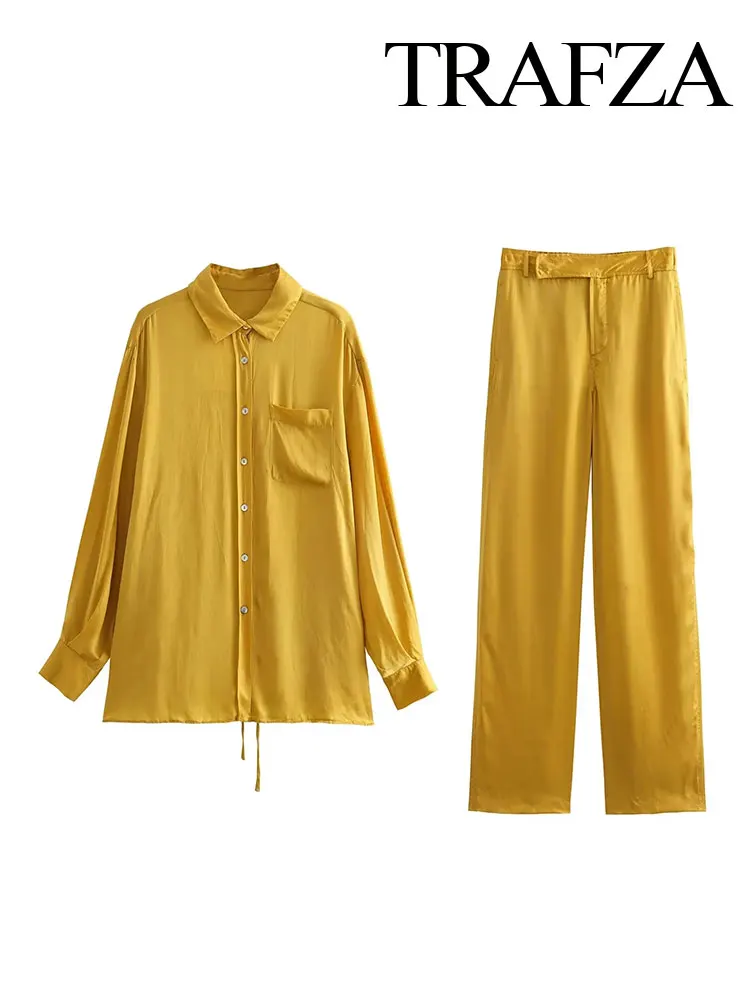 

Пижама женская атласная с высокой талией и боковыми карманами, 2 предмета