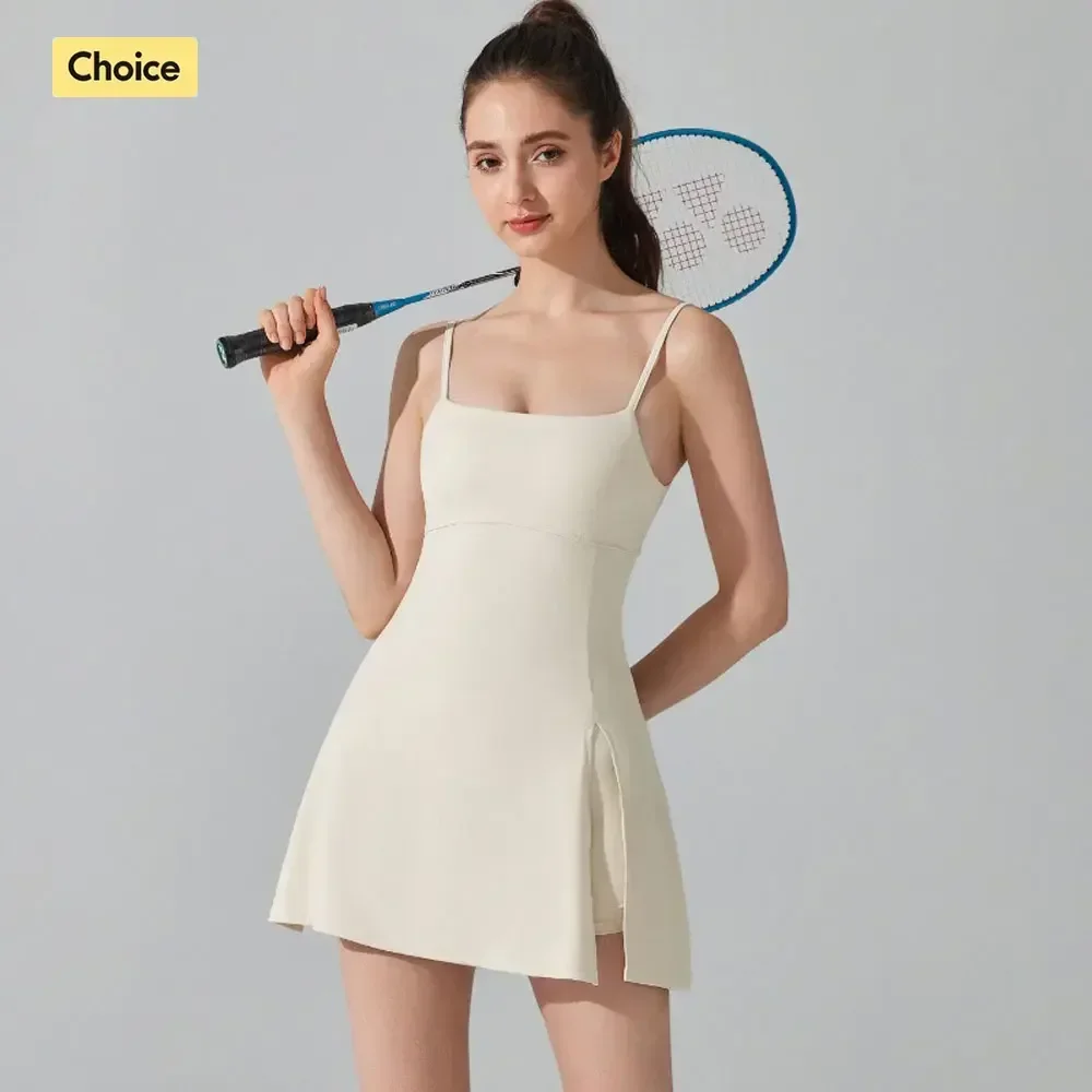 Спортивное платье с защитой от воздействия телесного цвета антибактериальное