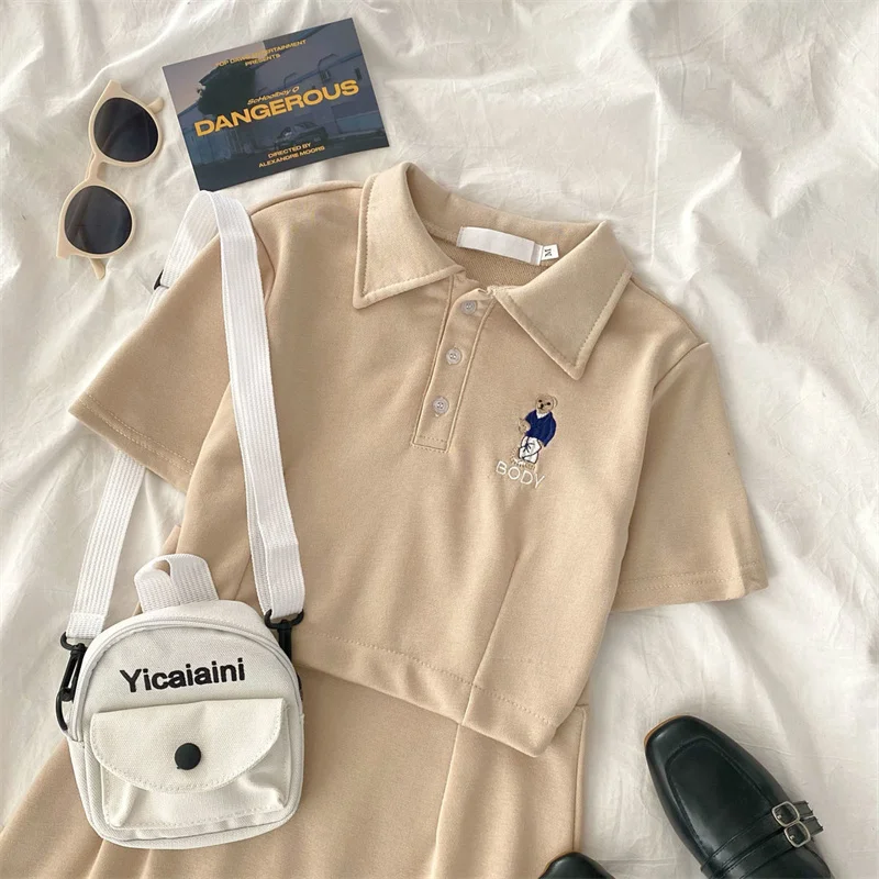 Рисунок 5 - Спортивный костюм для девочек