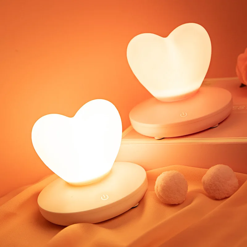 

Cartoon Love Bubble Silicone LED Night Light Charging Touch Dimming 3 Brightness Romantic Bedroom Bedside Atmosphere Table Lamp