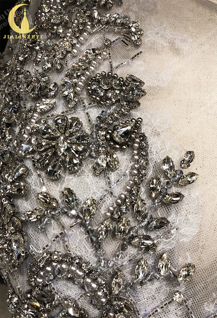 Рисунок 6 - Женское платье с коротким рукавом