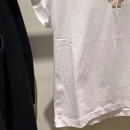 

Женская хлопковая футболка с коротким рукавом, круглым вырезом и вышивкой