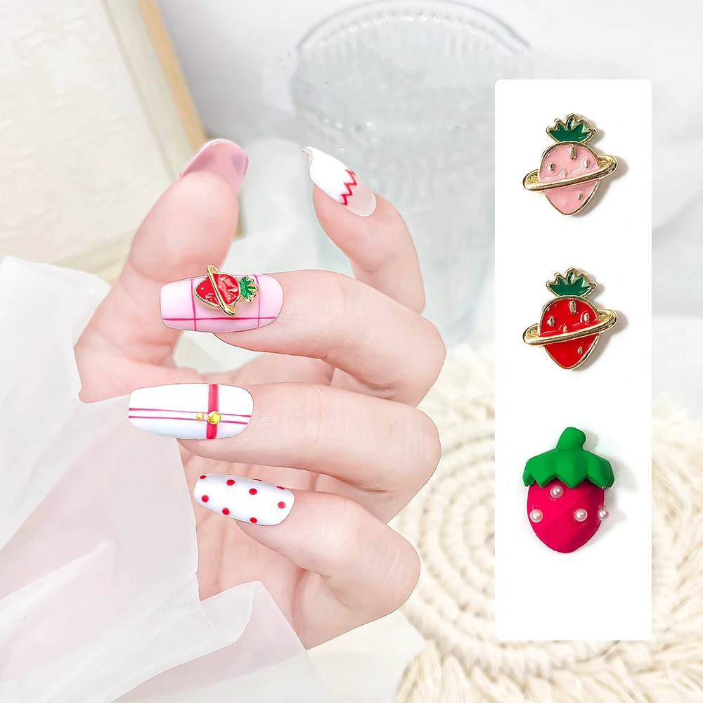 

100 шт., подвески для ногтей в виде планеты и клубники из японского сплава