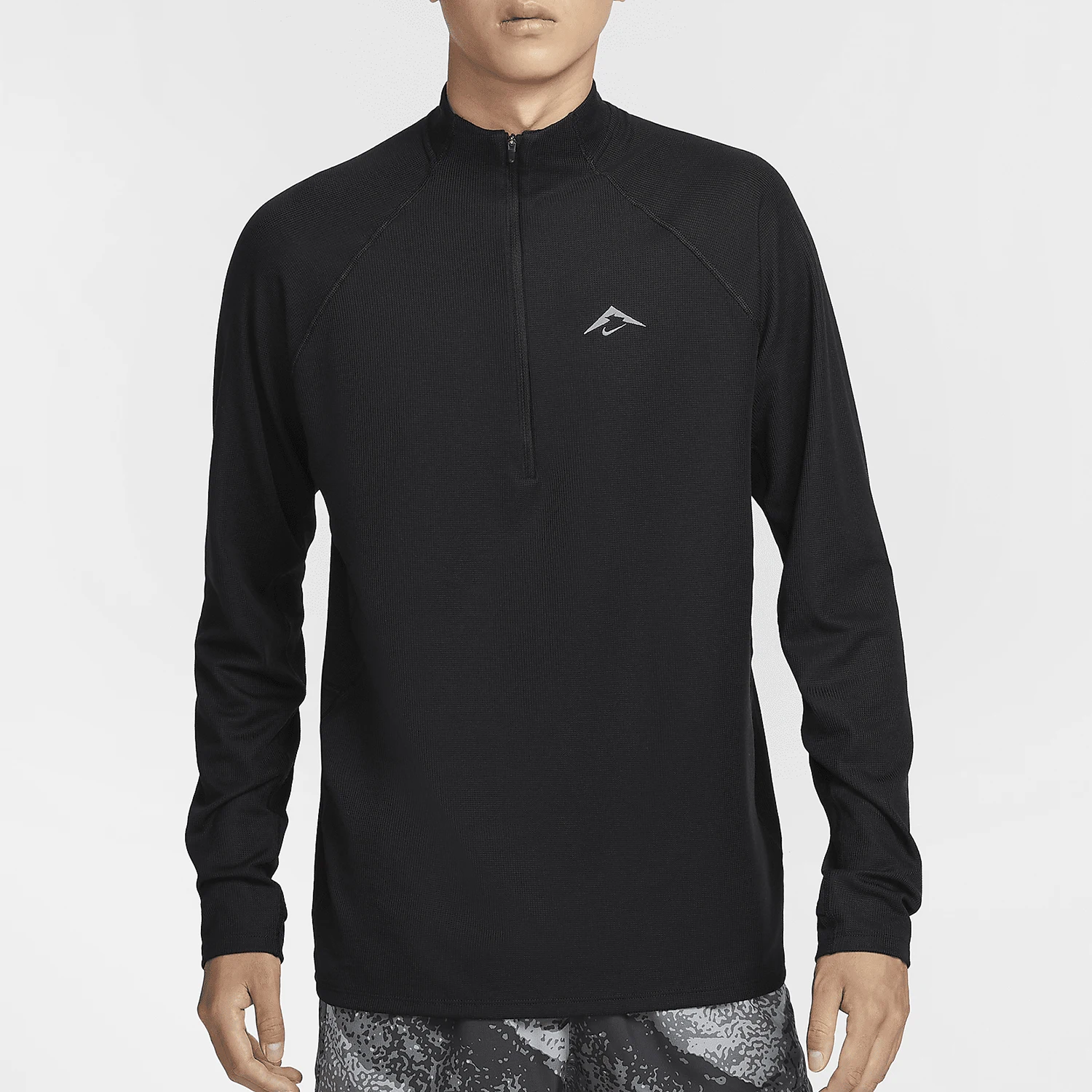 Фото Официальная мужская рубашка Nike Trail Dri-FIT с полумолнией FV9995-010 №1