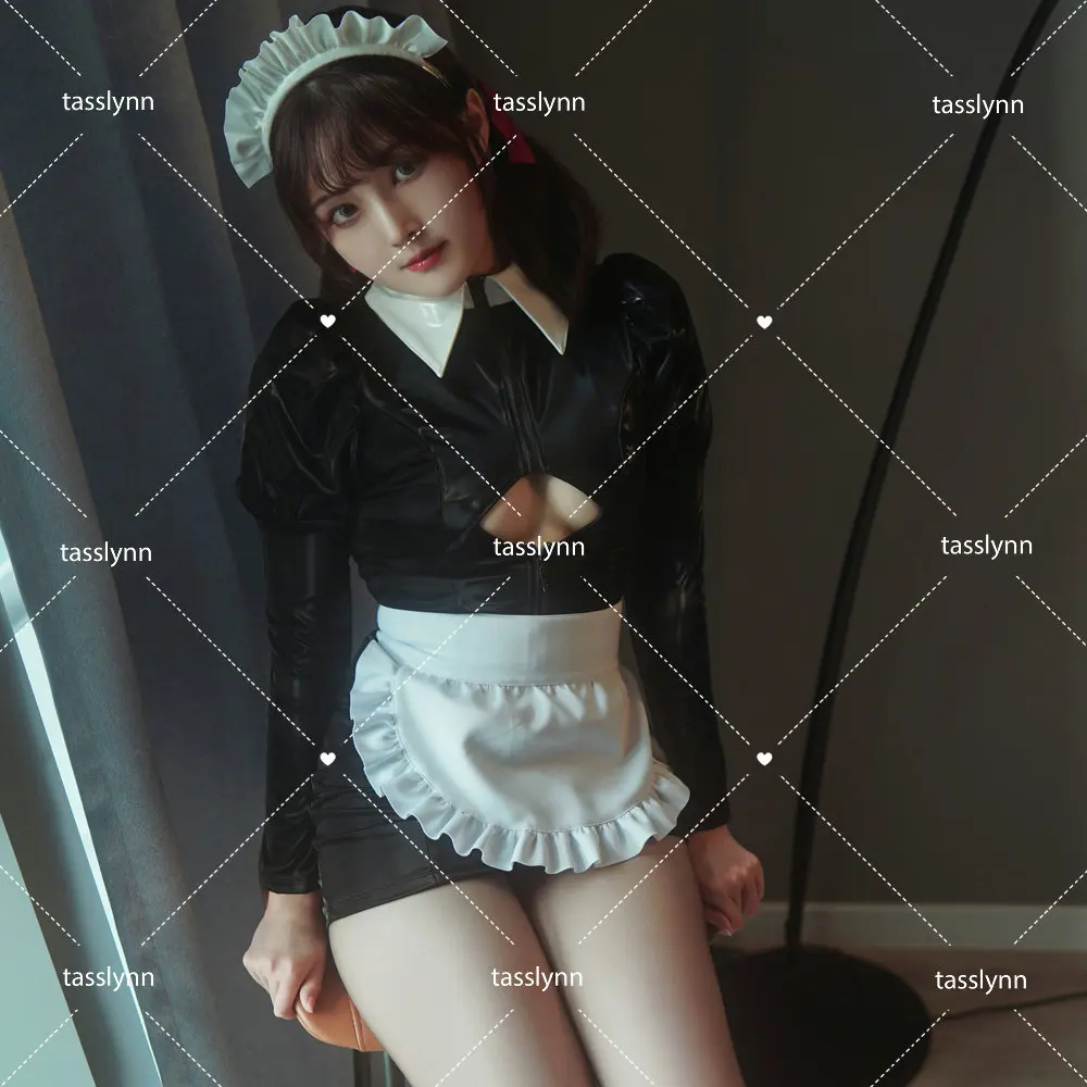 Косплей оригинальный черно-белый костюм горничной зрелой для косплея