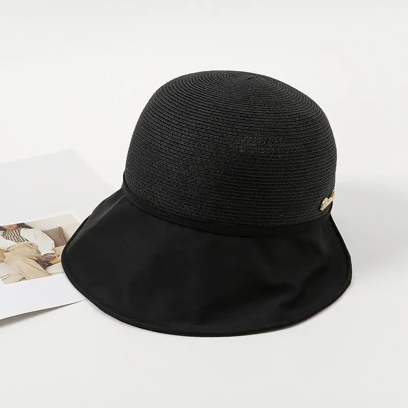 

The new Korean version of the summer can be folded to show the face of the small sun hat knitted hollow big edge sun visor white