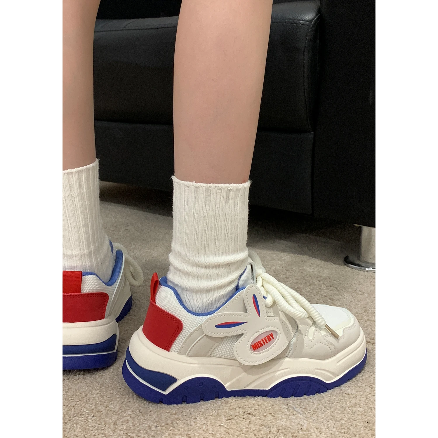 Vintage thick soled mesh rabbit little white shoes woman 2023 new niche original casual versatile Korean board shoes