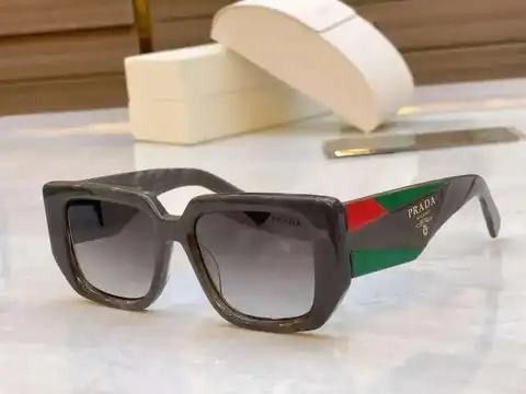 Новая копия Prada Classic StyliSh и ElEgant Sunglasses 1: 1 с идеальной тканью TexTure.