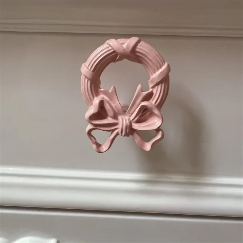 

Ручки для шкафов латунные розовые