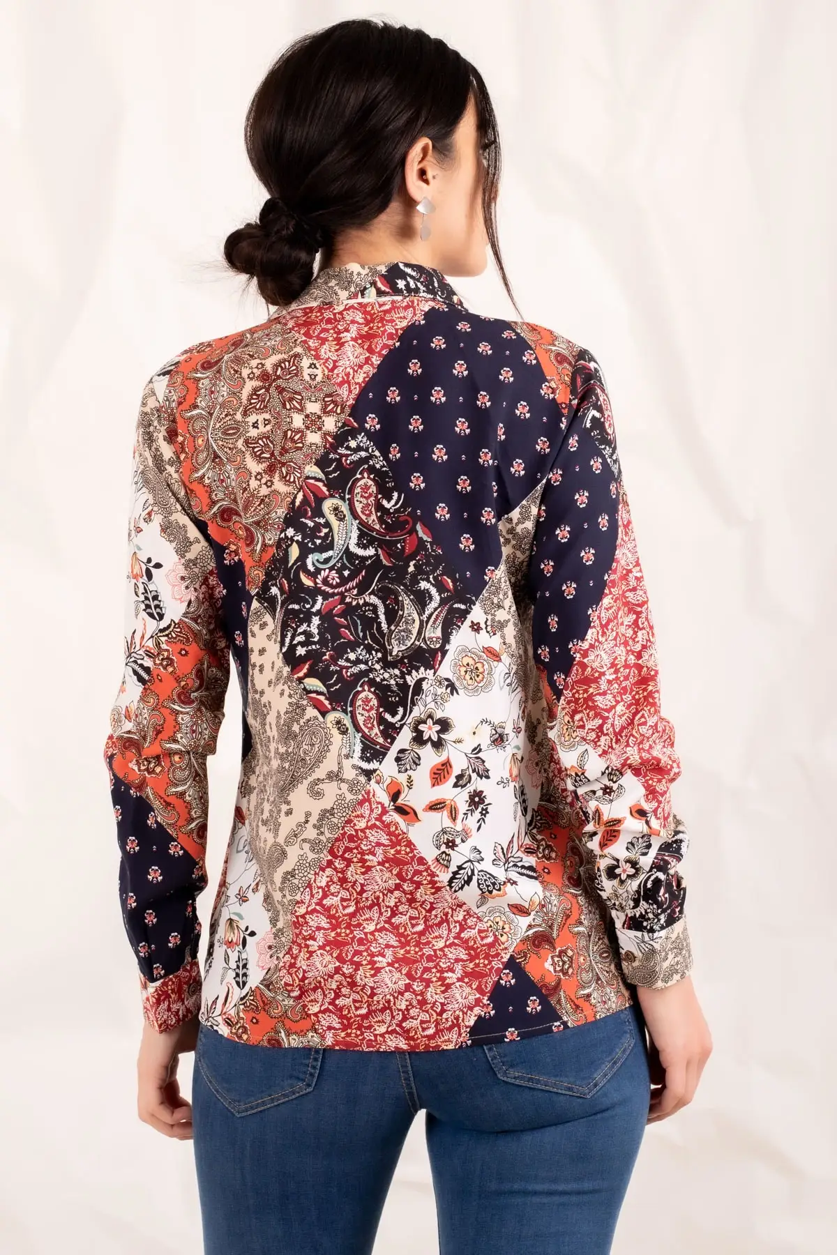 

Vintage Leaf Printed Women Shirt V-Neck Long Sleeve Female Shirts Office Ladies Elegant Blouses Streetwear Clubwear Party Night