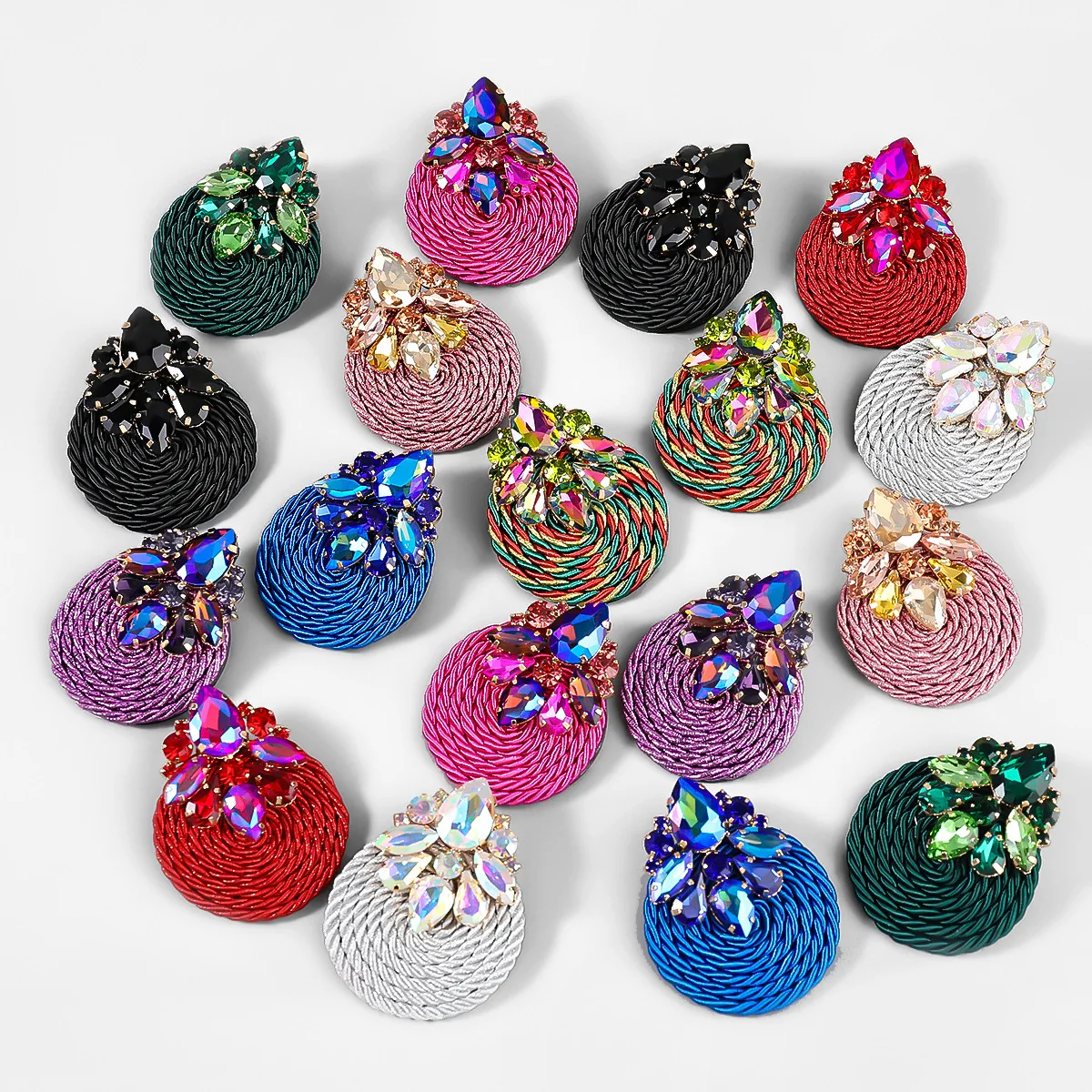 

Fashion Metal Geometric Glass Stretch Thread Braided Earrings Women's Retro Exaggerated Dangle Earrings Party Accessories