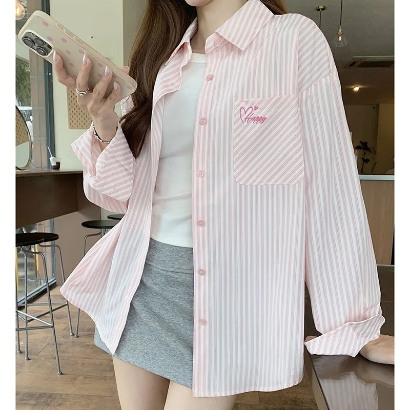 Розовая рубашка с вышивкой женская полосатая однобортная свободная прямая