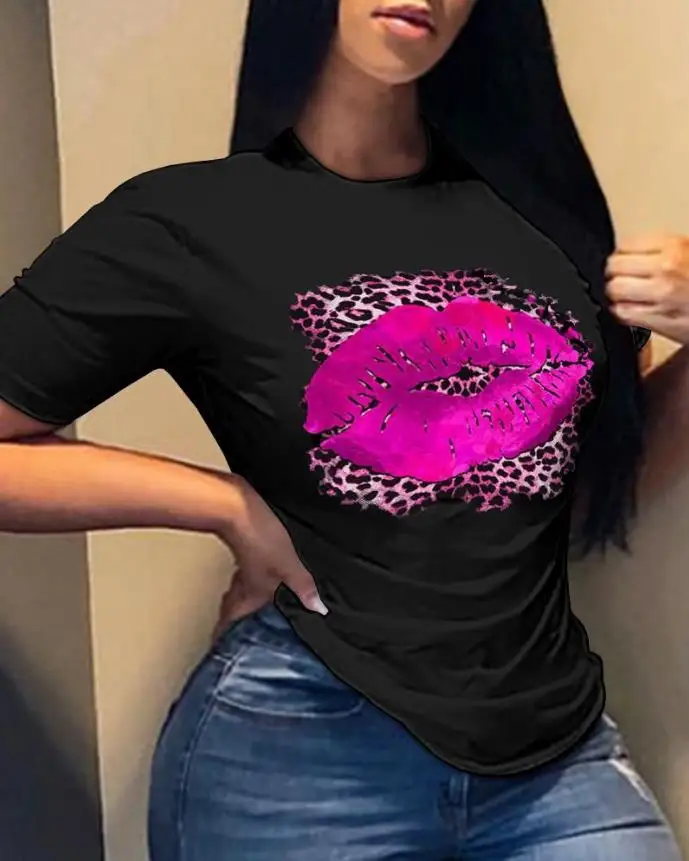 

2023 Fashion New Women's Valentine's Day Leopard Lipprint Leisure T-Shirt