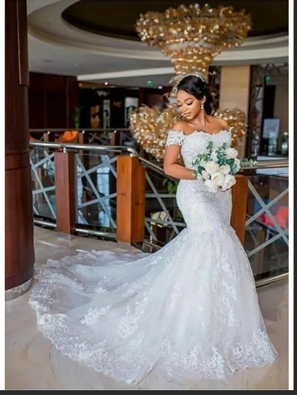 

Женское свадебное платье со шлейфом It's yiiya, белое платье в африканском стиле с открытыми плечами и кружевной аппликацией на лето 2019
