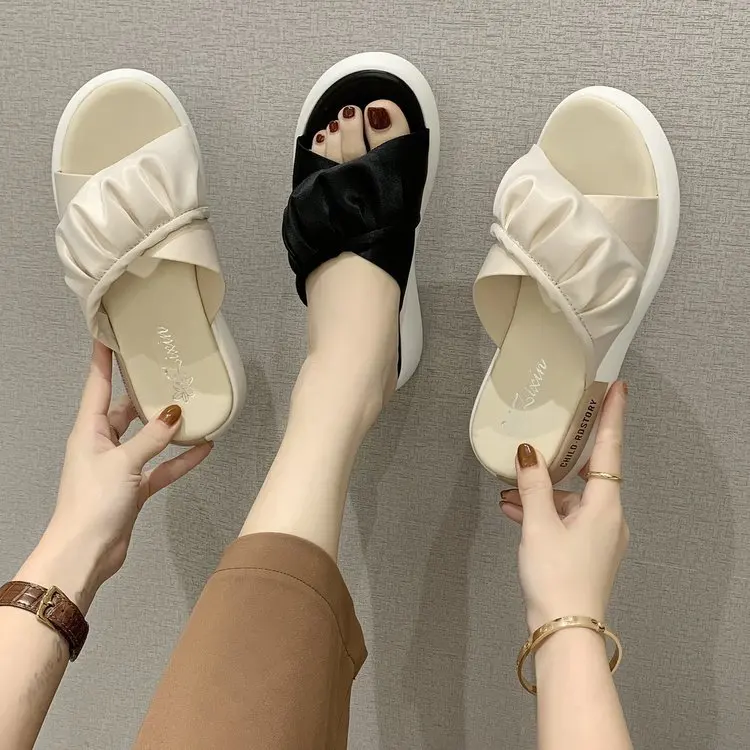 

Женские летние сандалии на толстой искусственной кожи, женские уличные повседневные пляжные туфли, модные сандалии с листьями лотоса