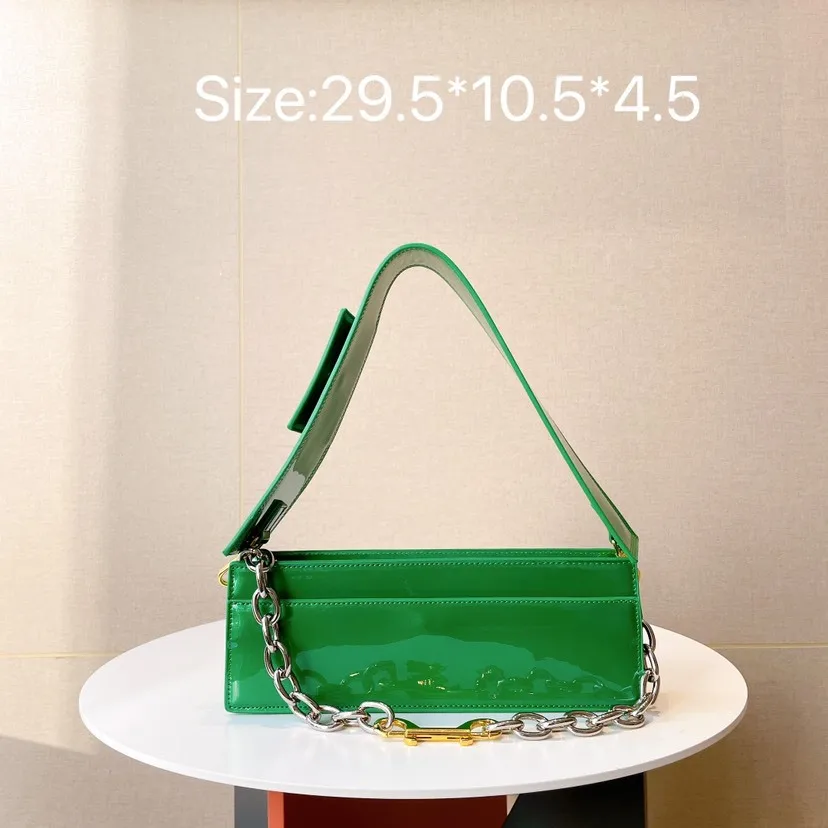 

Women's 2022 New Korean Celebrity Candy Color Patent Leather Chain French Stick Underarm Portable Shoulder Messenger Bag