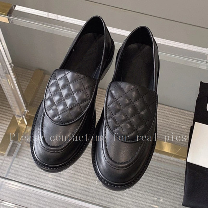 

Туфли женские из натуральной кожи на толстом каблуке, с металлической пряжкой