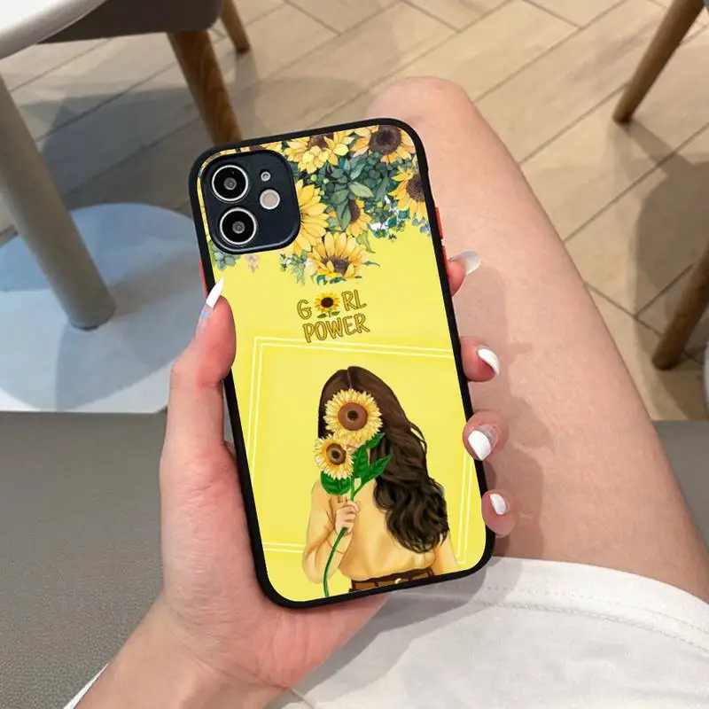 

Lovely Smiling Sunflower Phone Case for iPhone 14 11 12 13 Mini Pro Max 8 7 Plus X XR XS MAX Translucent Matte Cover