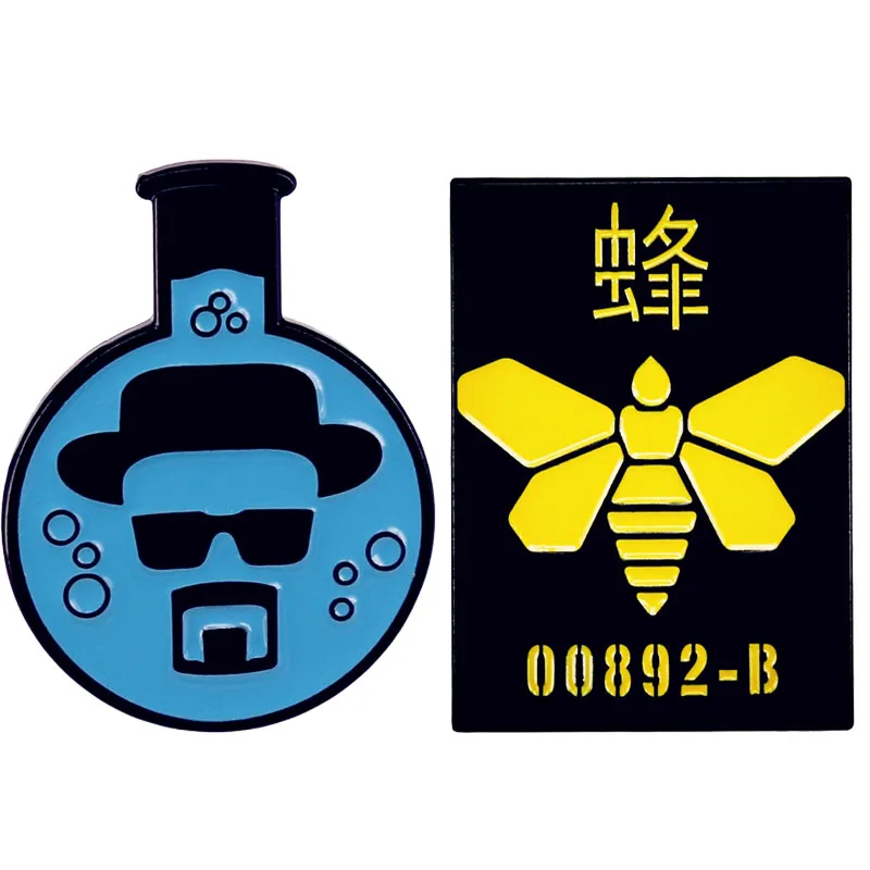 

BREAKING BAD Golden Moth Chemical Brooches Enamel Pin Brooch Badge Lapel Pins Hard Metal Alloy Cosplay Jewelry Accessories