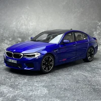 Модель BMW M5, 1:18