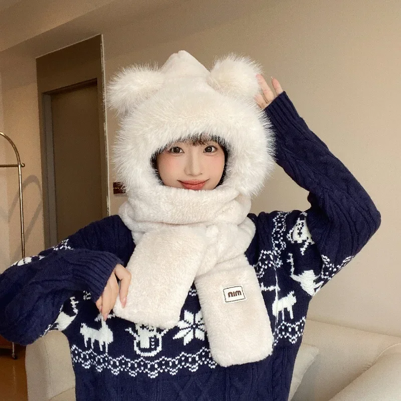 Новинка 2024 женская зимняя теплая шапка с милым медведем плюшевая для защиты ушей