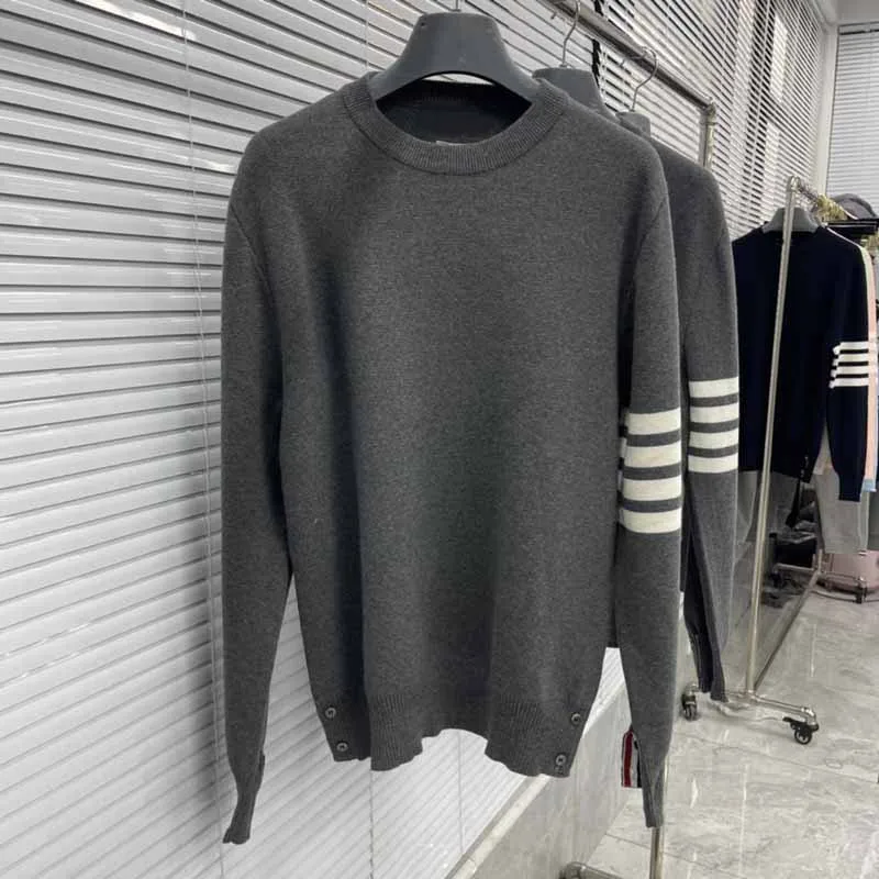 TB Woman Sweatshirts 2023 Sweet Korean O-neck Knitted Pullovers Thick Autumn Winter Sleeve White Striped Men Sweater