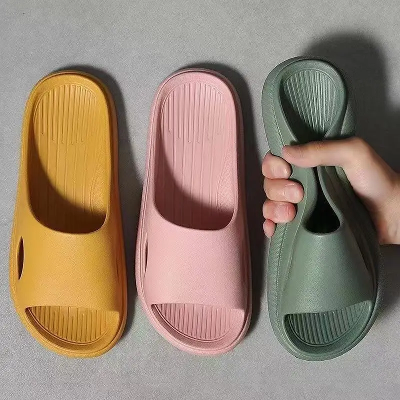 

2022 New Slippers Women Summer Thick Bottom Indoor Home Couples Home Bathroom Non-slip Soft Ins Tide To Wear Cool Slippers