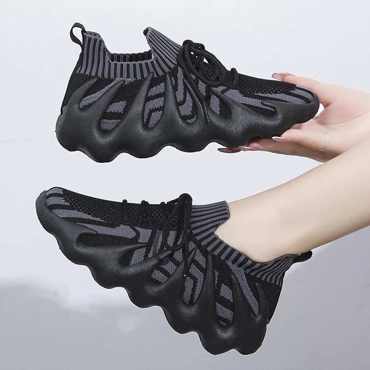 

Octopus 2022 New Spring Women Casual Shoes 44 Larger Size Ladies Vulcanized Shoes Fashion Non-slip Bottom Woman Sneakers Female
