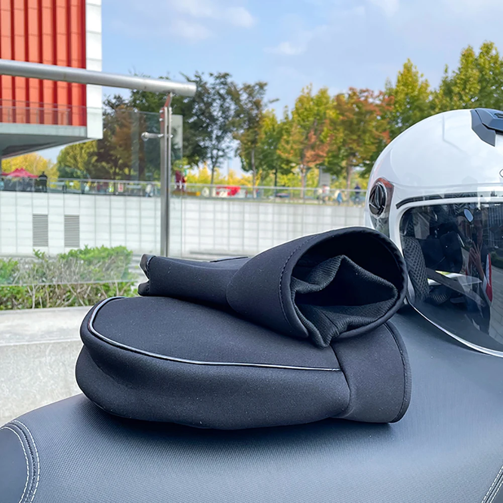 

E Bike Handguards Waterproof Winter Bike Hand Warmer Mitts Windproof Elastic Handlebar Muffs PU Leather for Scooter Snowmobiles