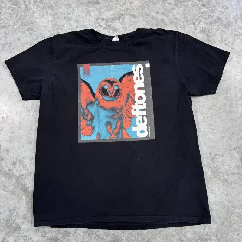 Фото Мужская рубашка Deftones 2XL с черными бриллиантовыми глазами и рисунком совы, альтернативный рок №1