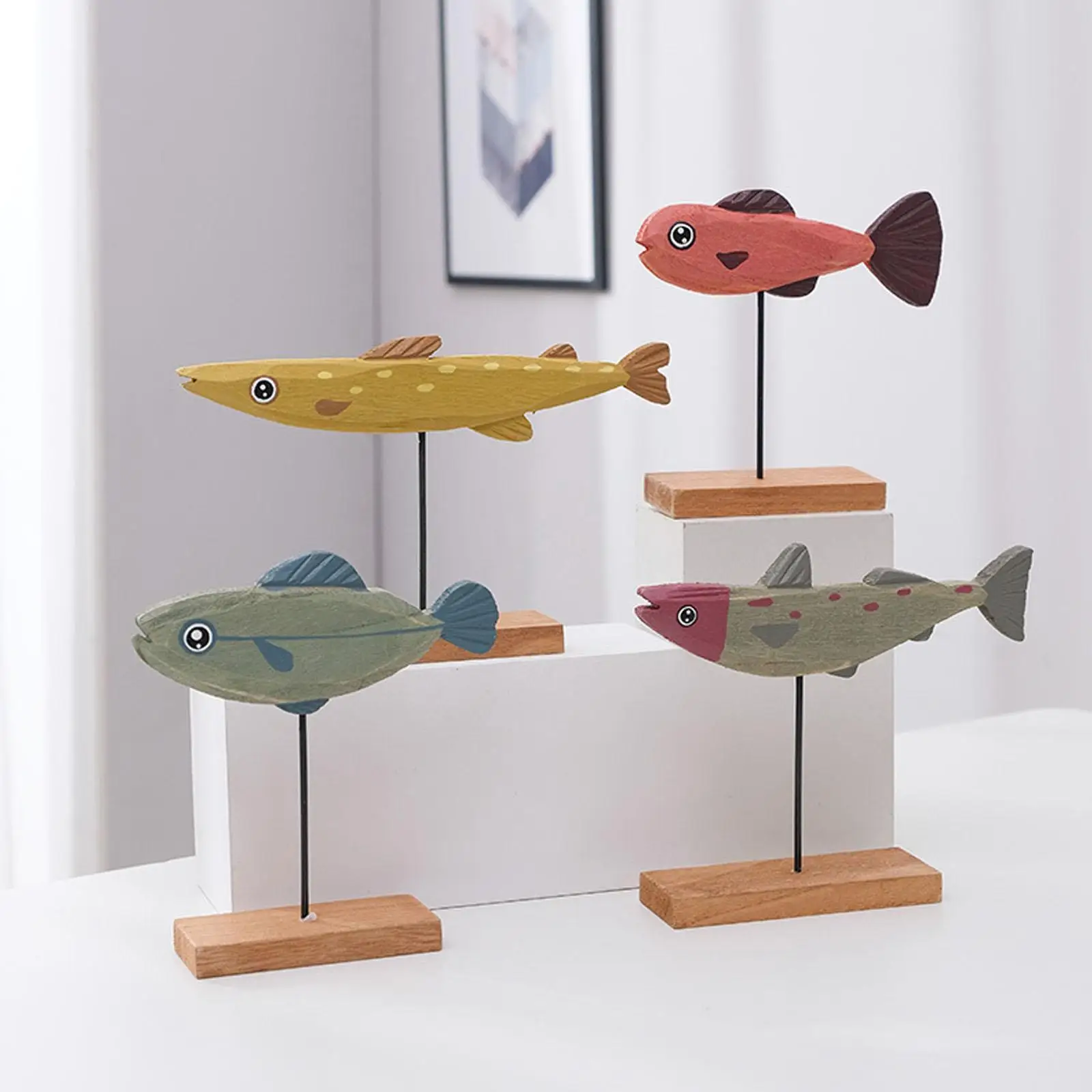 

Desktop Ornaments Wooden Small Fish Decorations Scandinavian Statue Decor Hand-carved Decoration Room Home Animals Accessor K2M1