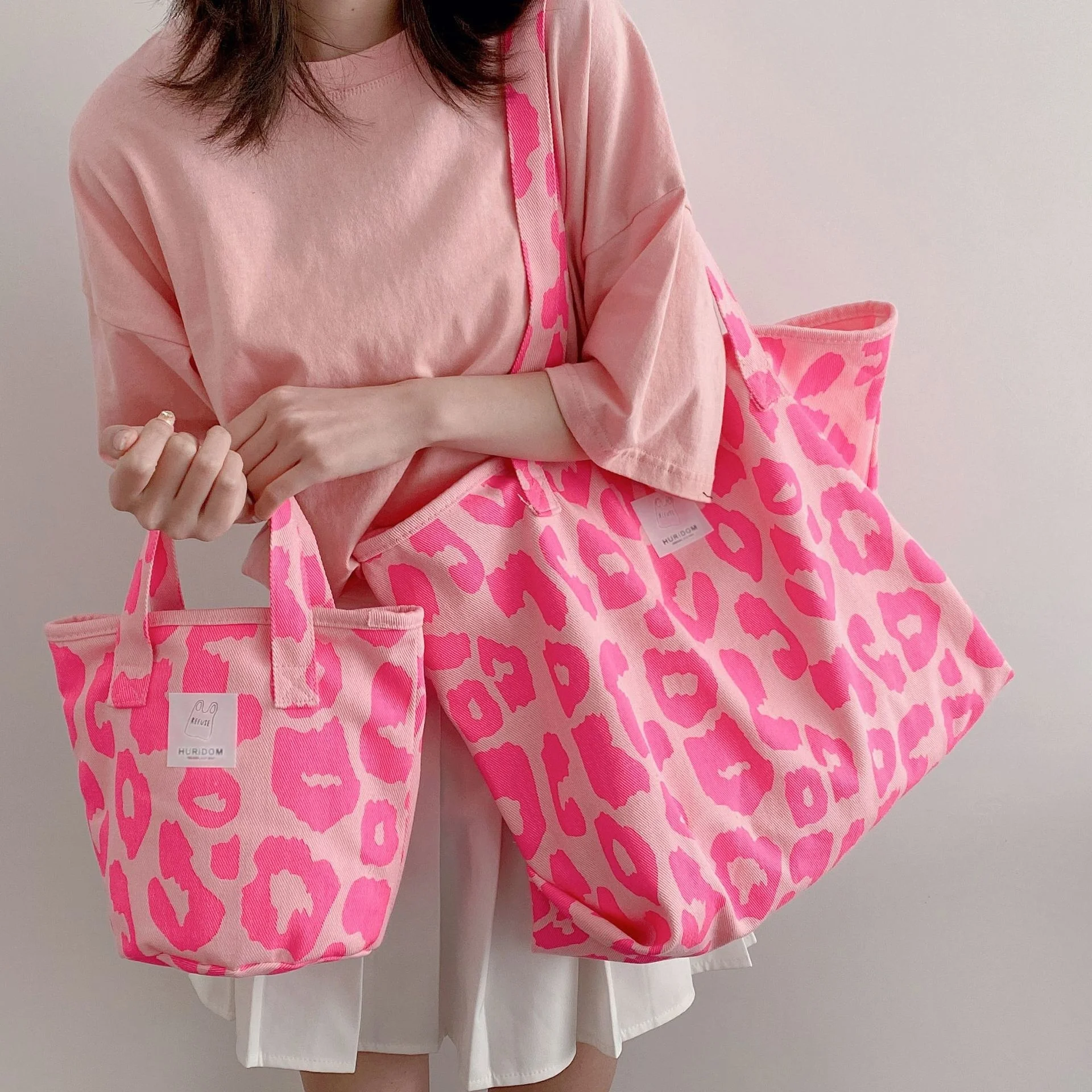 

Pink Leopard Shoulder Bag Women's Large Capacity Casual Totes Ladies Cute Canvas Bags Bucket Handbag 2023 NEW