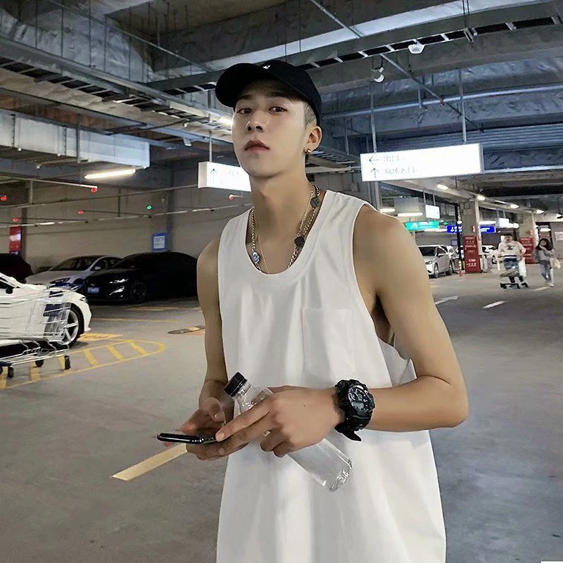 

Футболка мужская оверсайз с коротким рукавом и круглым вырезом