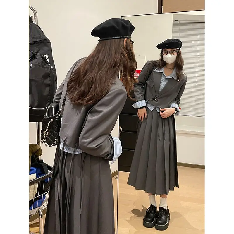 

Осенний элегантный женский костюм UNXX с юбкой, Модный корейский Блейзер, куртки, трапециевидная юбка, женская верхняя одежда из 2 предметов, шикарная одежда