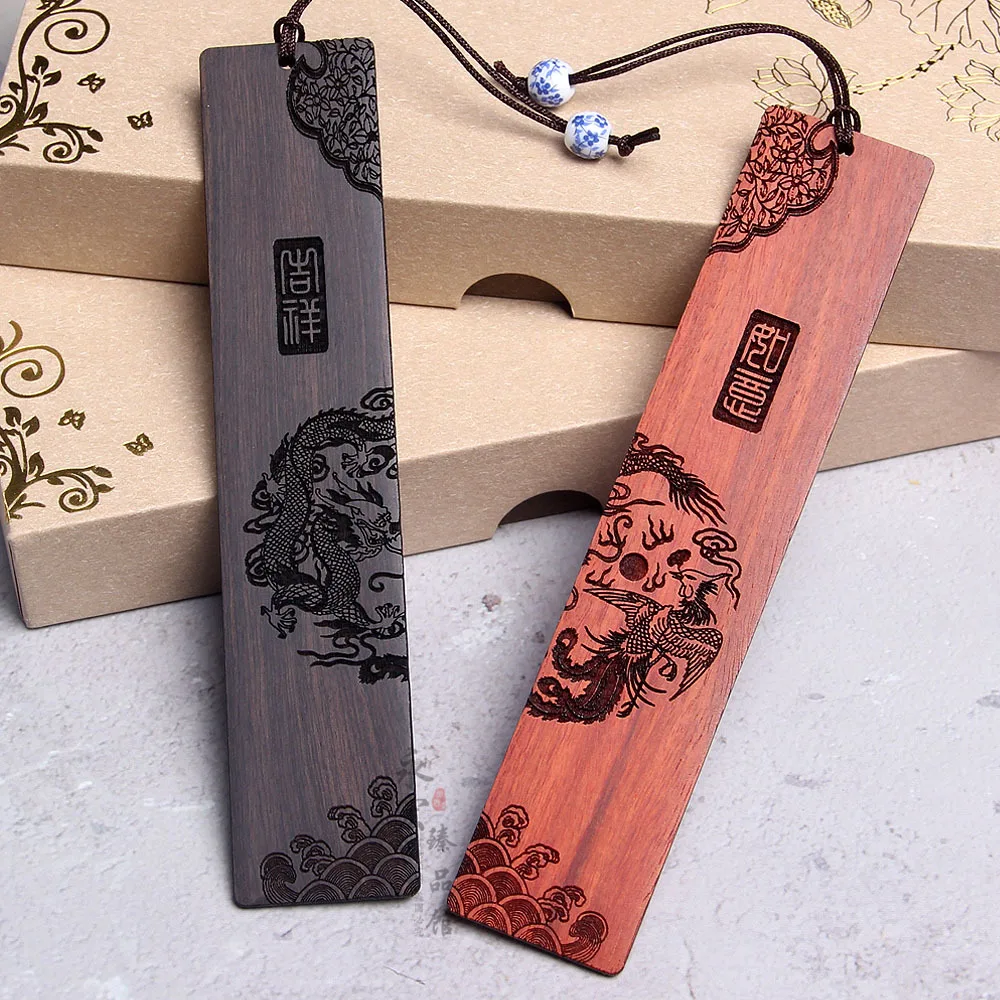 

Creative Retro Sandalwood Bookmarks Chinese Dragon and Phoenix Pattern Wooden Book Marks Student Office School Stationery Gifts