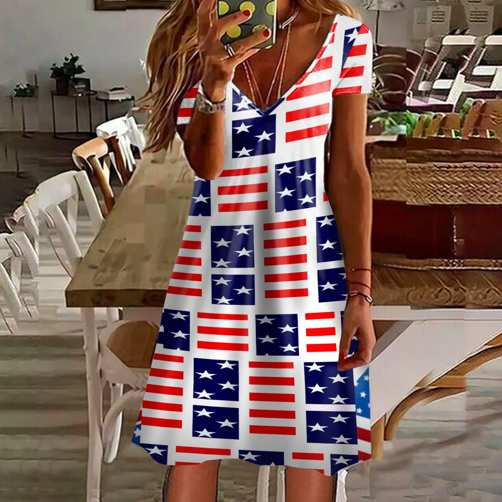 

Женское летнее платье с коротким рукавом и V-образным вырезом