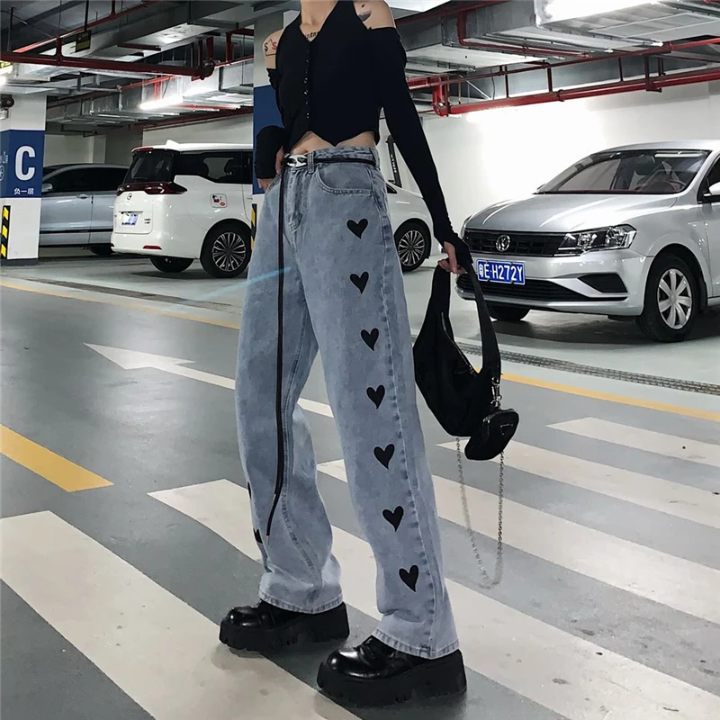 

2021 Autumn Winter Vintage Heart Shape Printing Jeans Wide Leg Pants Women Korean Loose Straight Denim Pants Fashion Trousers