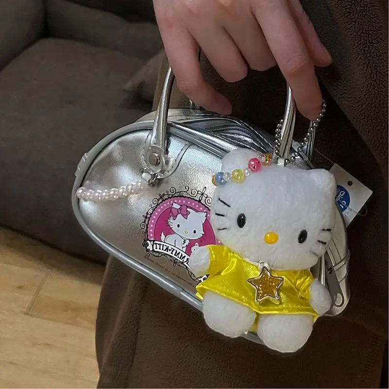 

TAKARA TOMY Hello Kitty Handbag Niche Underarm Bag Spring/Summer 2023 New Commuting Bag Versatile Shoulder Bag