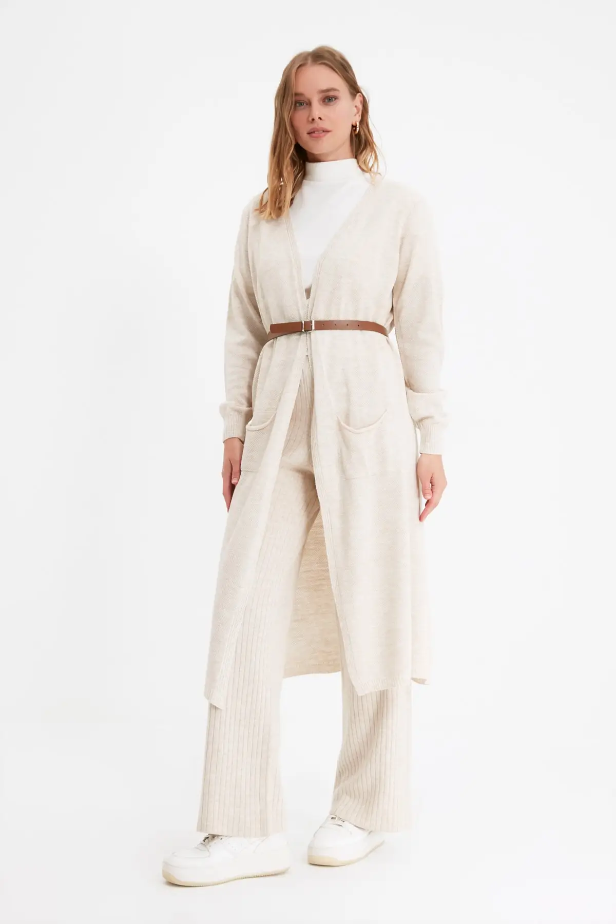 

Trendyol Pockets Kemerli Knitwear Cardigan TCTAW22TH0079