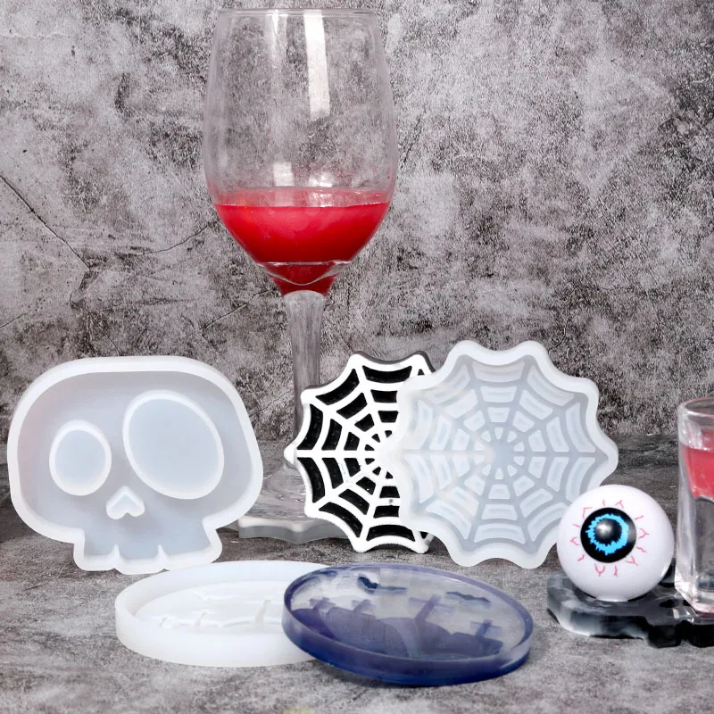 

2023 Halloween Coaster Resin Molds Creepy Spider Web Pattern Coaster Molds Coaster Molds for Epoxy Resin Casting Home Decoration
