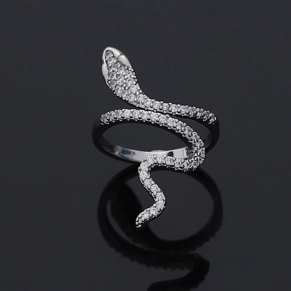 

2022 Trendy Punk Jewelry Fashion Snake Shape Rings For Women Charming Inlay Rhinestone Opening Rings Finger Ring Jewelry