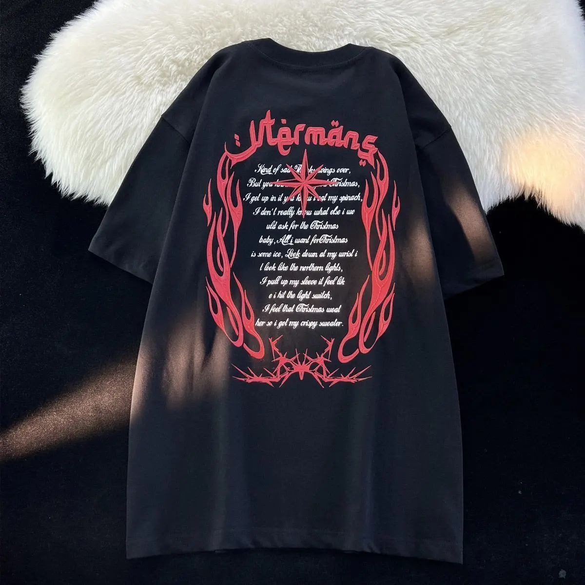 Рисунок 5 - Мужской и женский топ с коротким